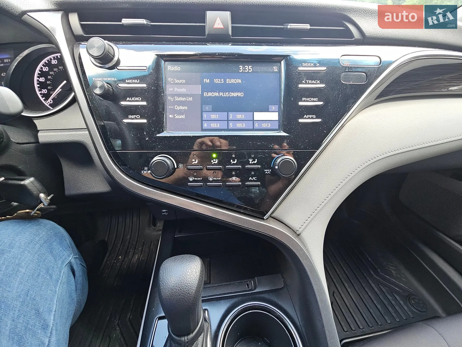2017 Toyota Camry - мініатюра 15