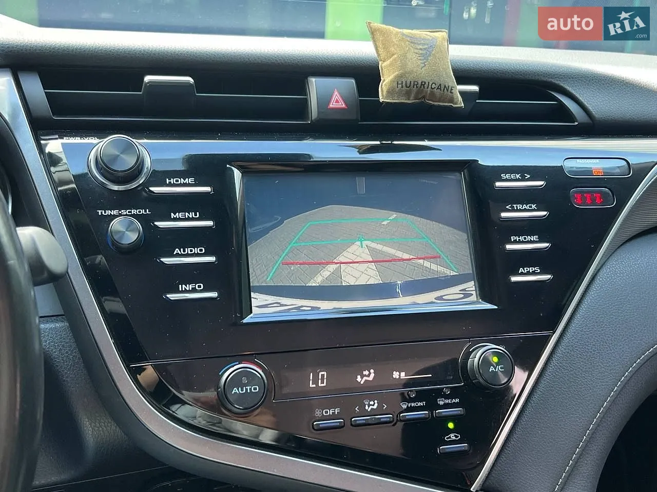 2018 Toyota Camry - мініатюра 20