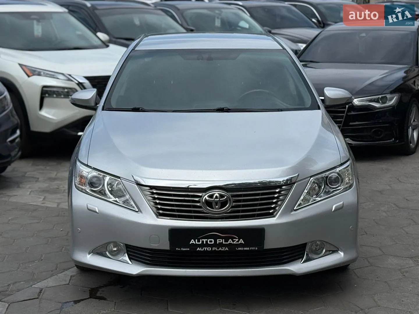 2012 Toyota Camry - мініатюра 9