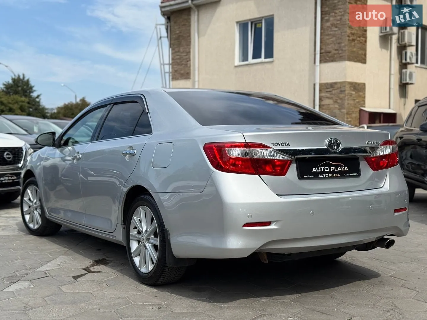 2012 Toyota Camry - мініатюра 17