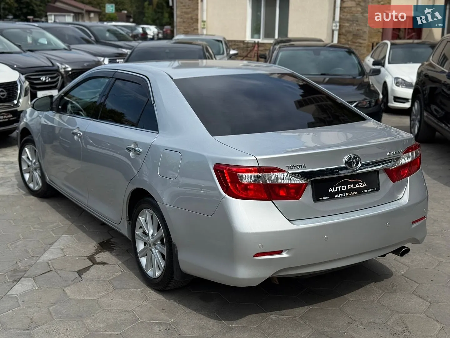 2012 Toyota Camry - мініатюра 16