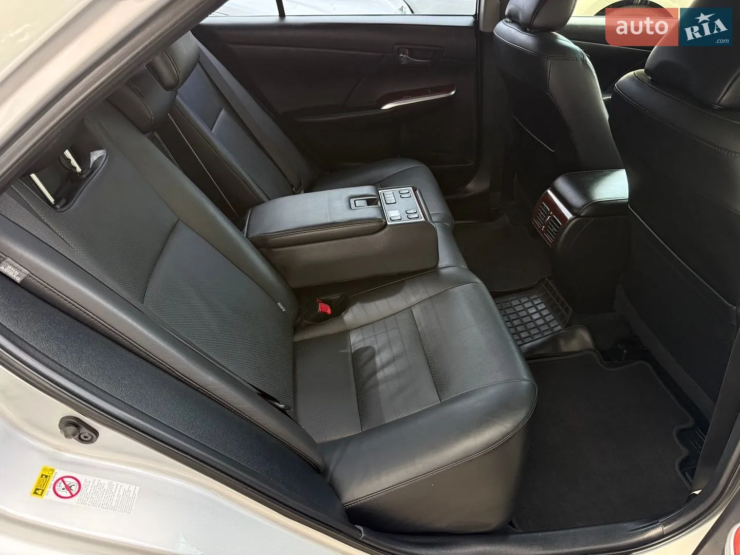 2012 Toyota Camry - мініатюра 24