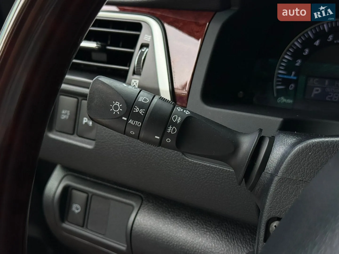 2012 Toyota Camry - мініатюра 37