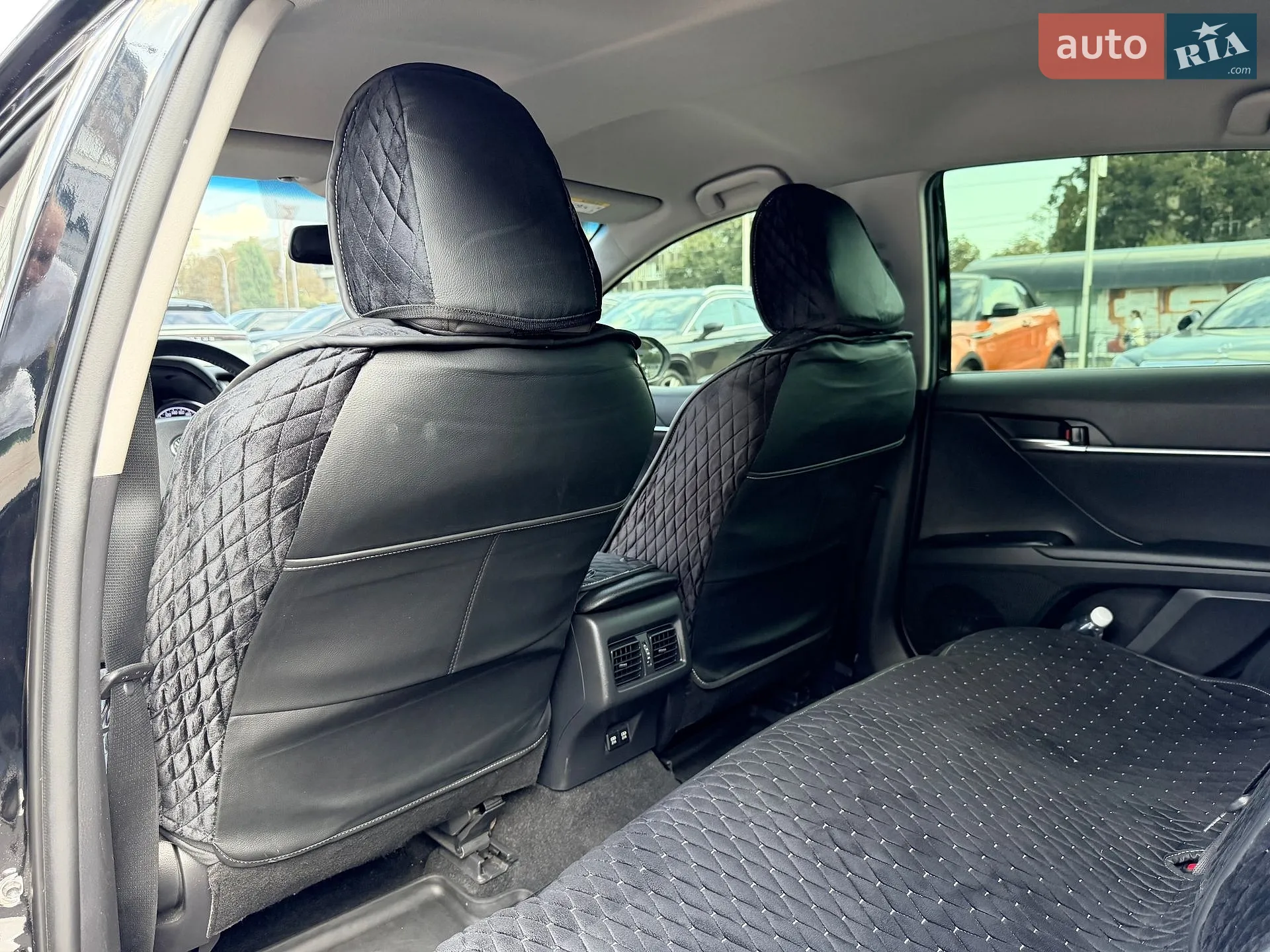 2020 Toyota Camry - мініатюра 16