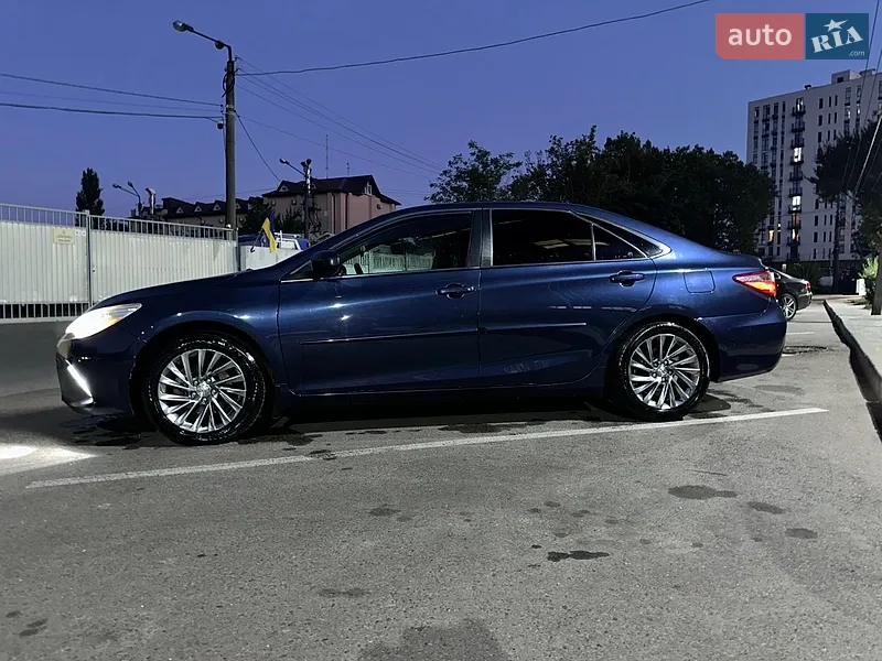 Toyota Camry 2016