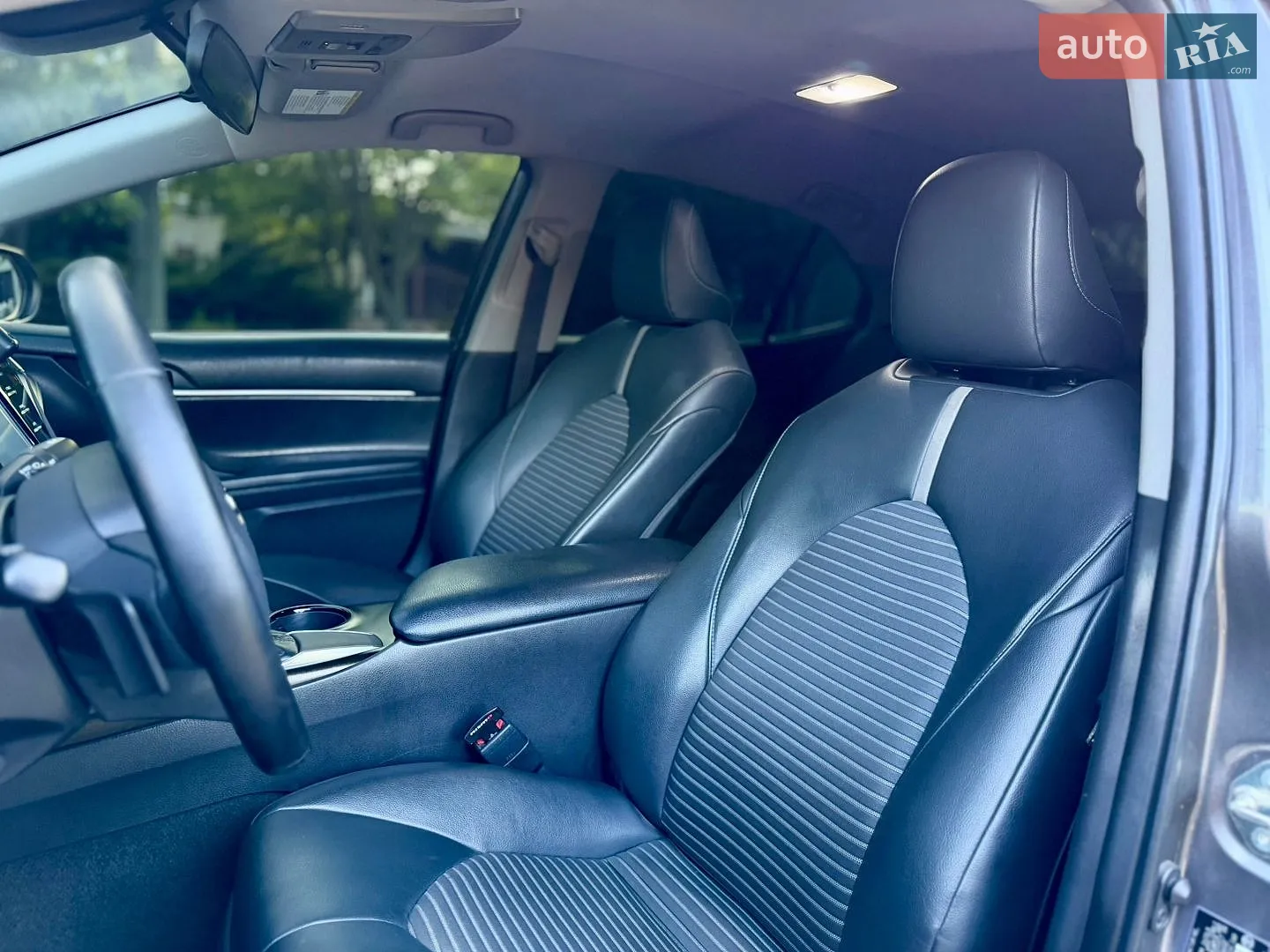 2019 Toyota Camry - мініатюра 45