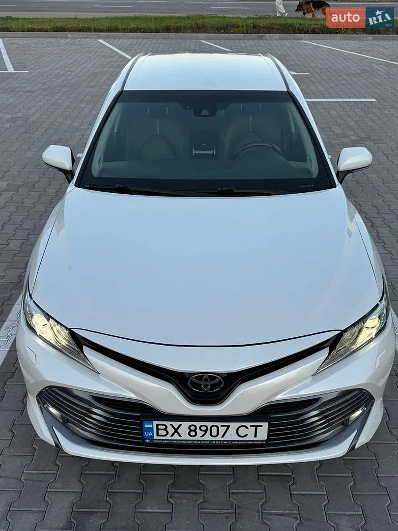 2017 Toyota Camry - мініатюра 2