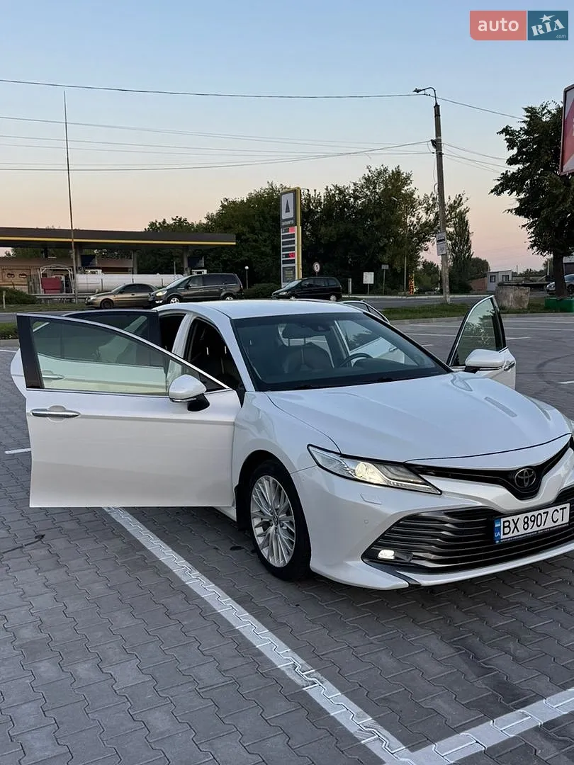 2017 Toyota Camry - мініатюра 4