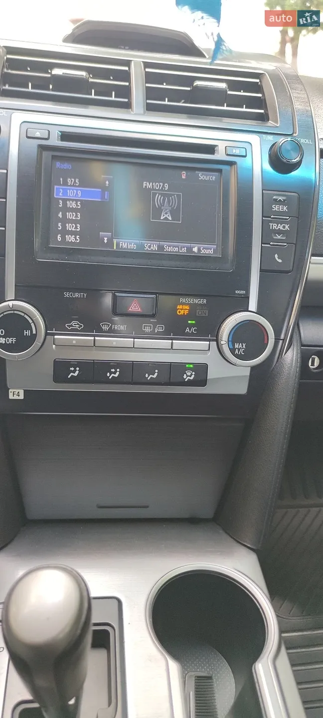 2014 Toyota Camry - мініатюра 27