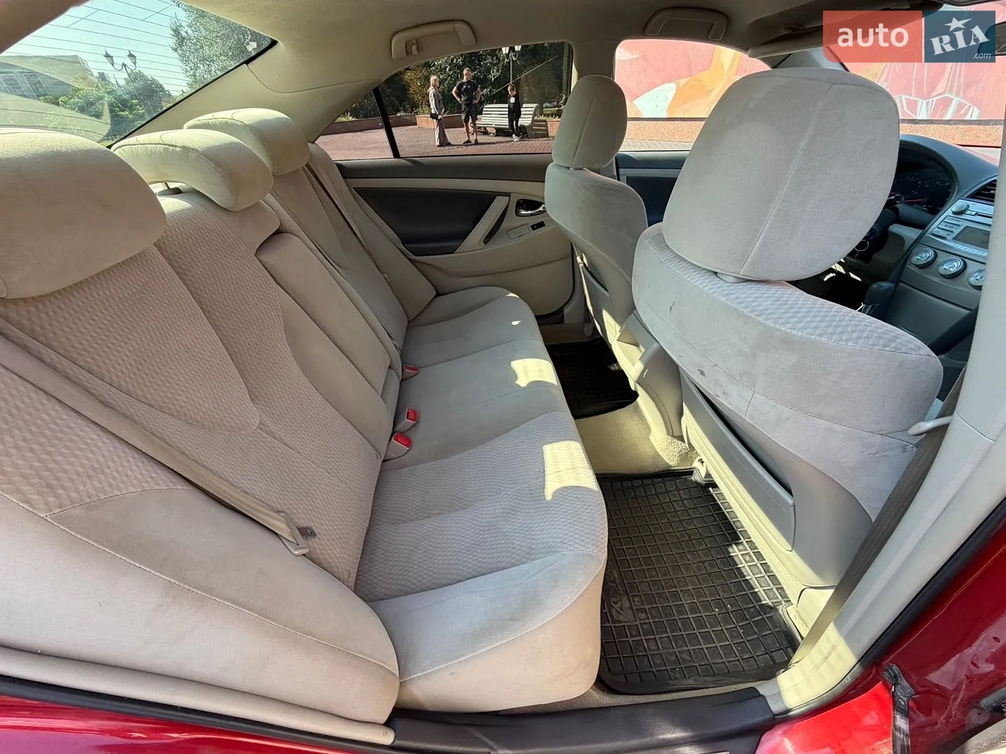2011 Toyota Camry - мініатюра 17