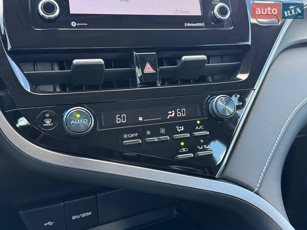 2022 Toyota Camry - мініатюра 30