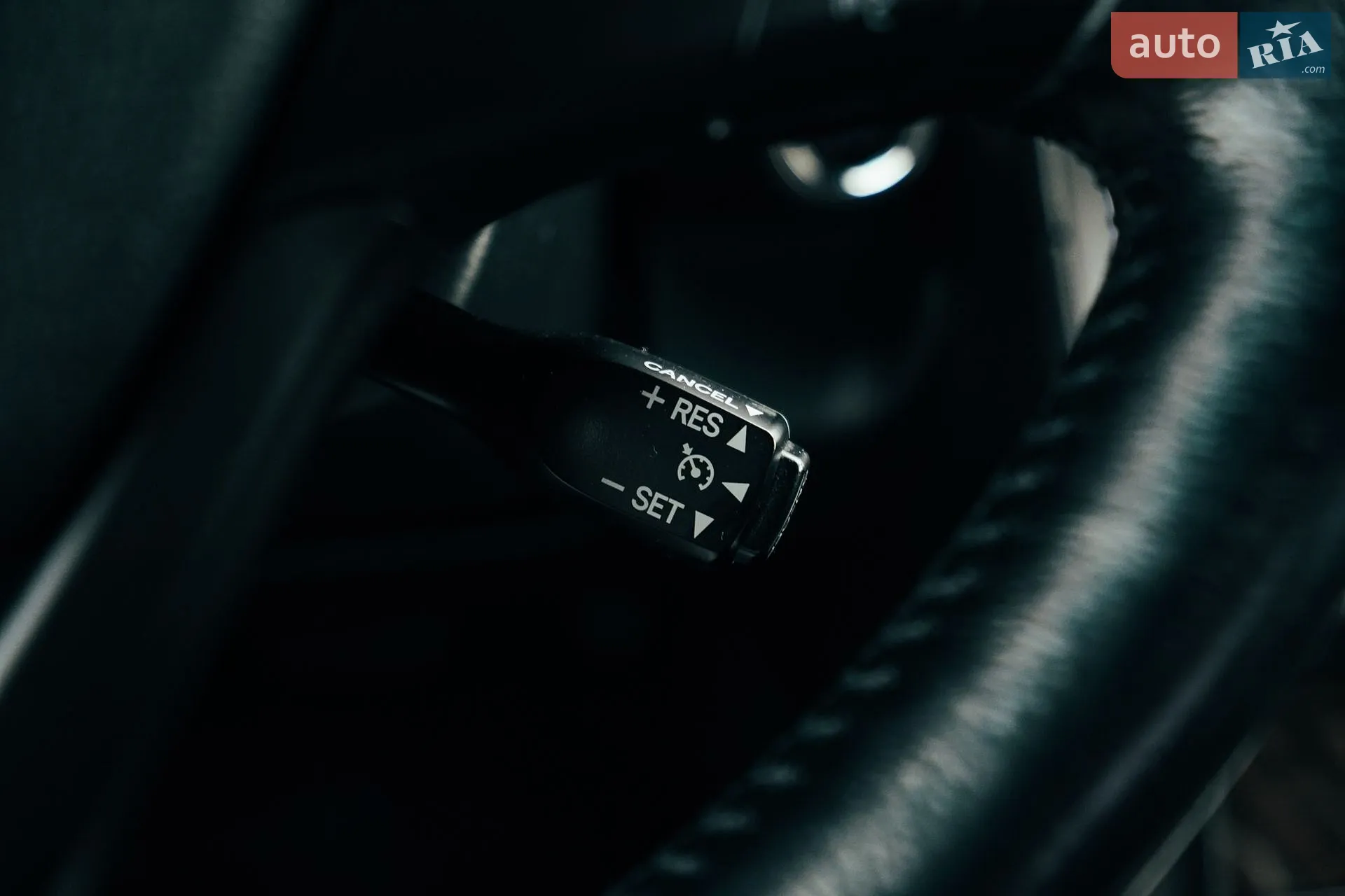 2016 Toyota Camry - мініатюра 39
