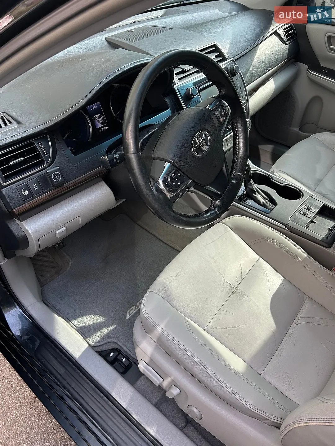 2015 Toyota Camry - мініатюра 17