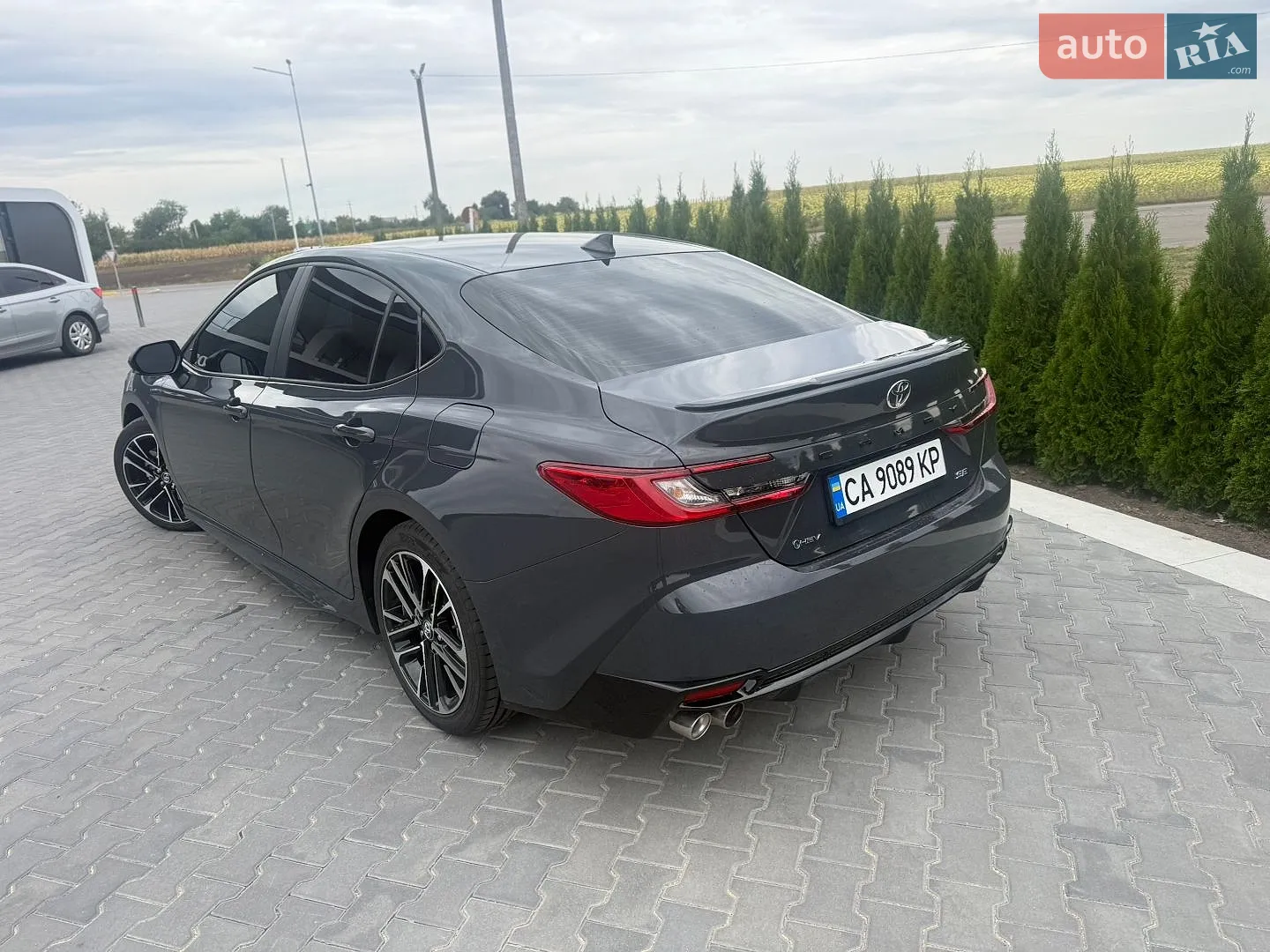 2025 Toyota Camry - мініатюра 3