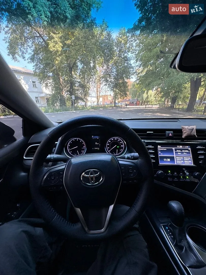 2017 Toyota Camry - мініатюра 15