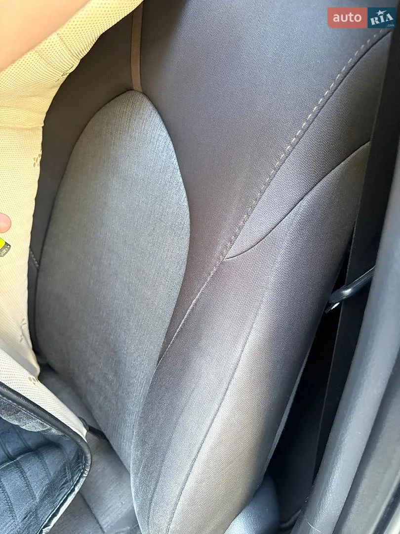 2017 Toyota Camry - мініатюра 21