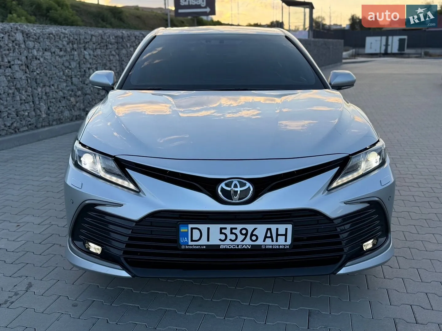 2021 Toyota Camry - мініатюра 19