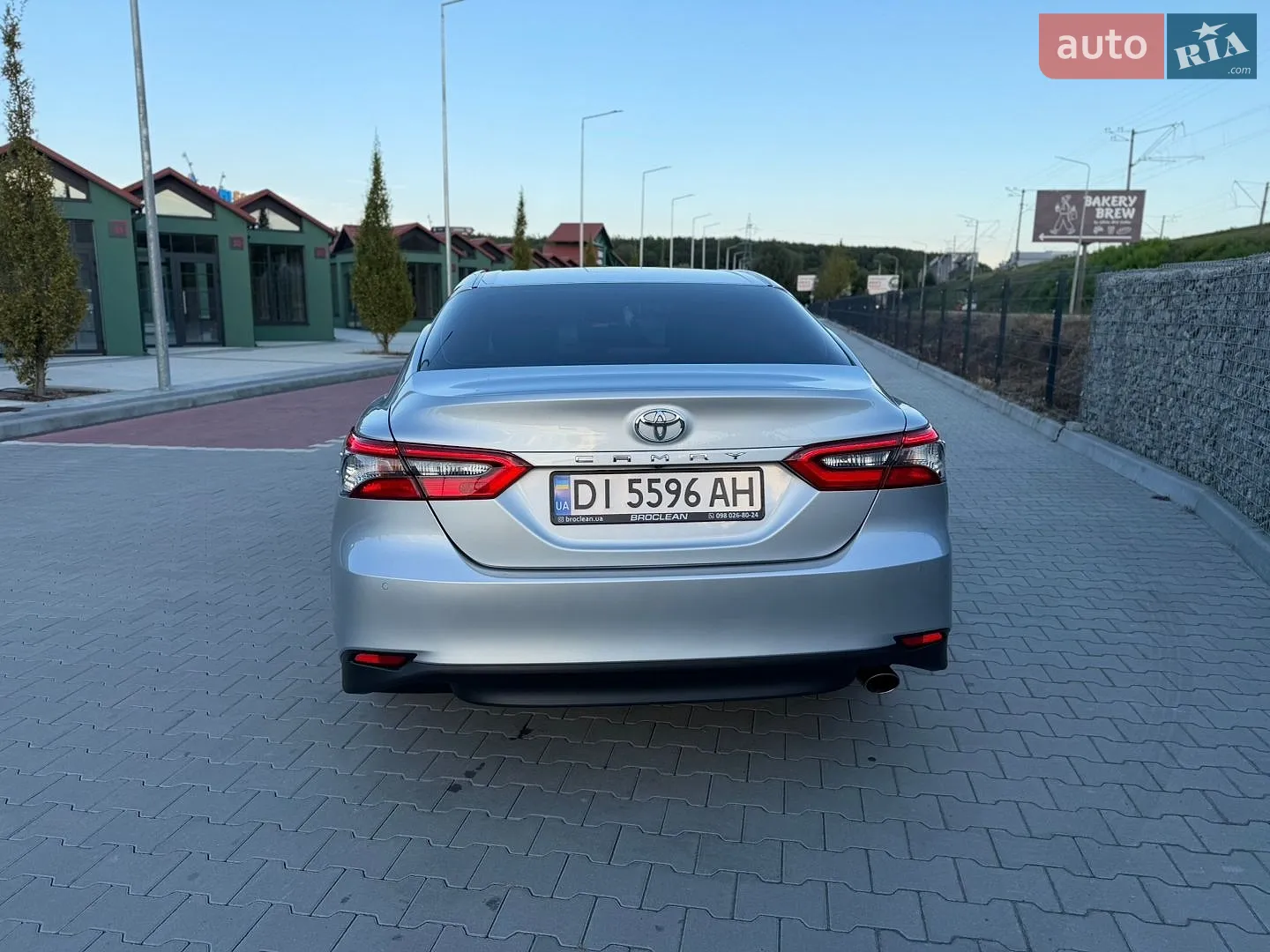 2021 Toyota Camry - мініатюра 18