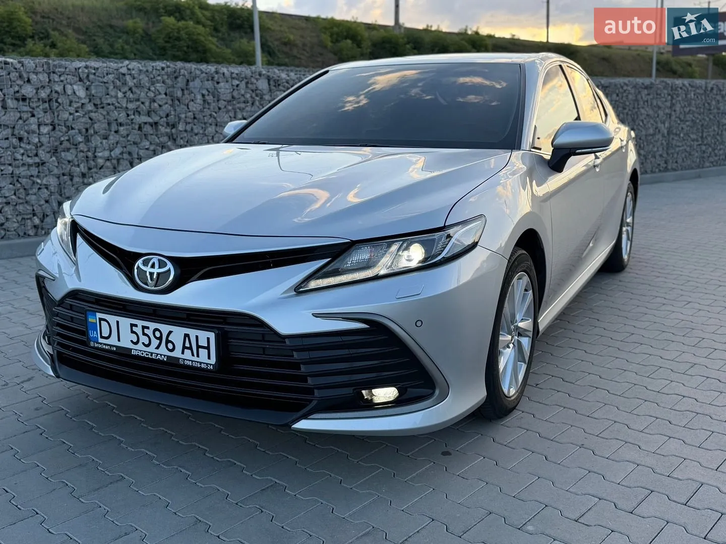 2021 Toyota Camry - фото 1