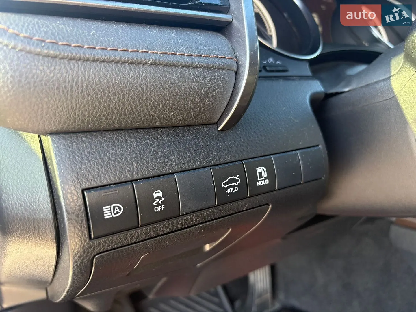 2019 Toyota Camry - мініатюра 9