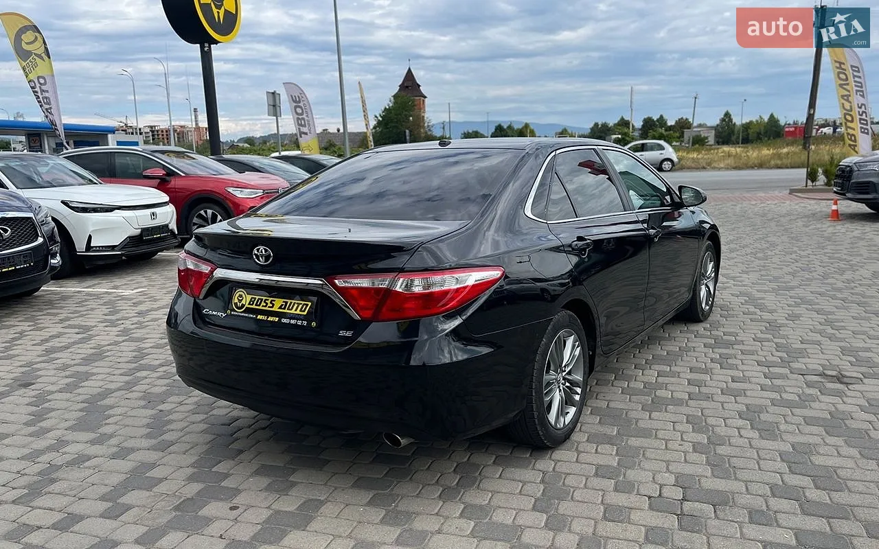 2016 Toyota Camry - мініатюра 7