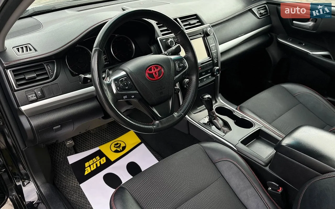 2016 Toyota Camry - мініатюра 11