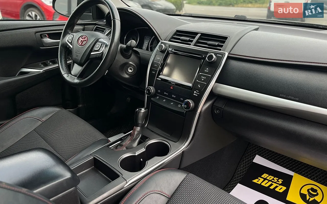 2016 Toyota Camry - мініатюра 27