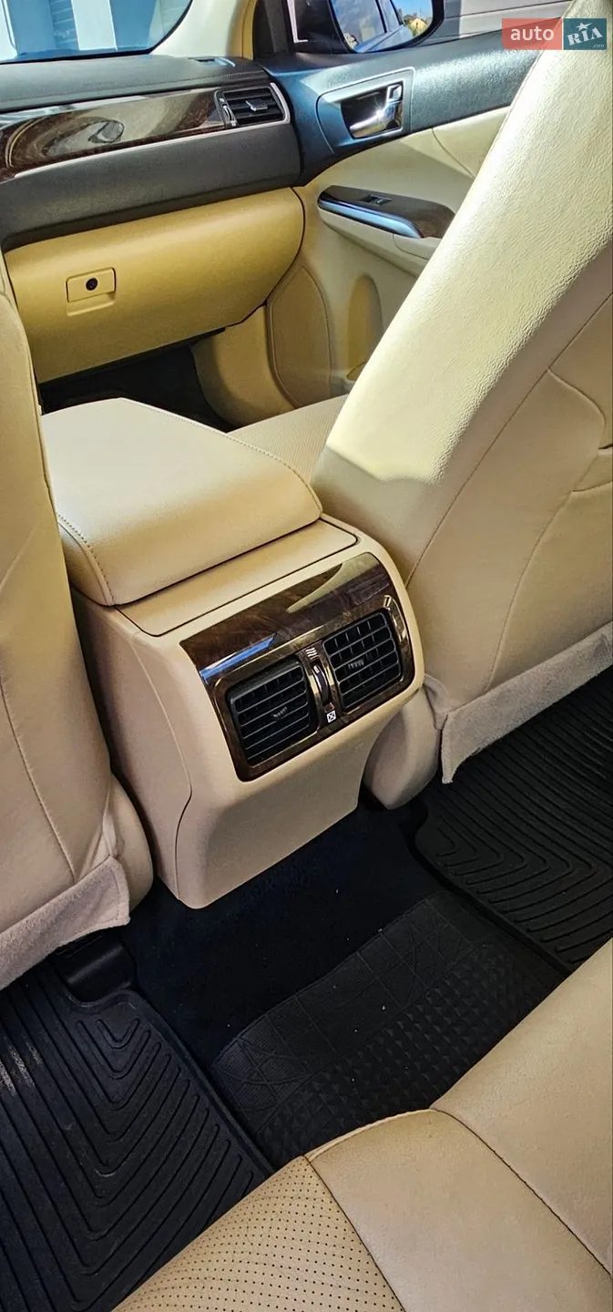 2016 Toyota Camry - мініатюра 14