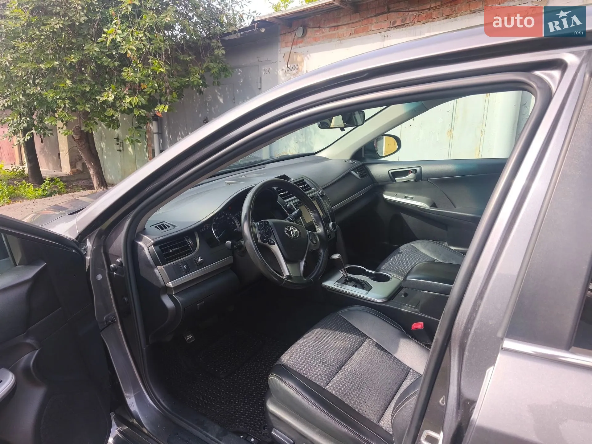 2014 Toyota Camry - мініатюра 4