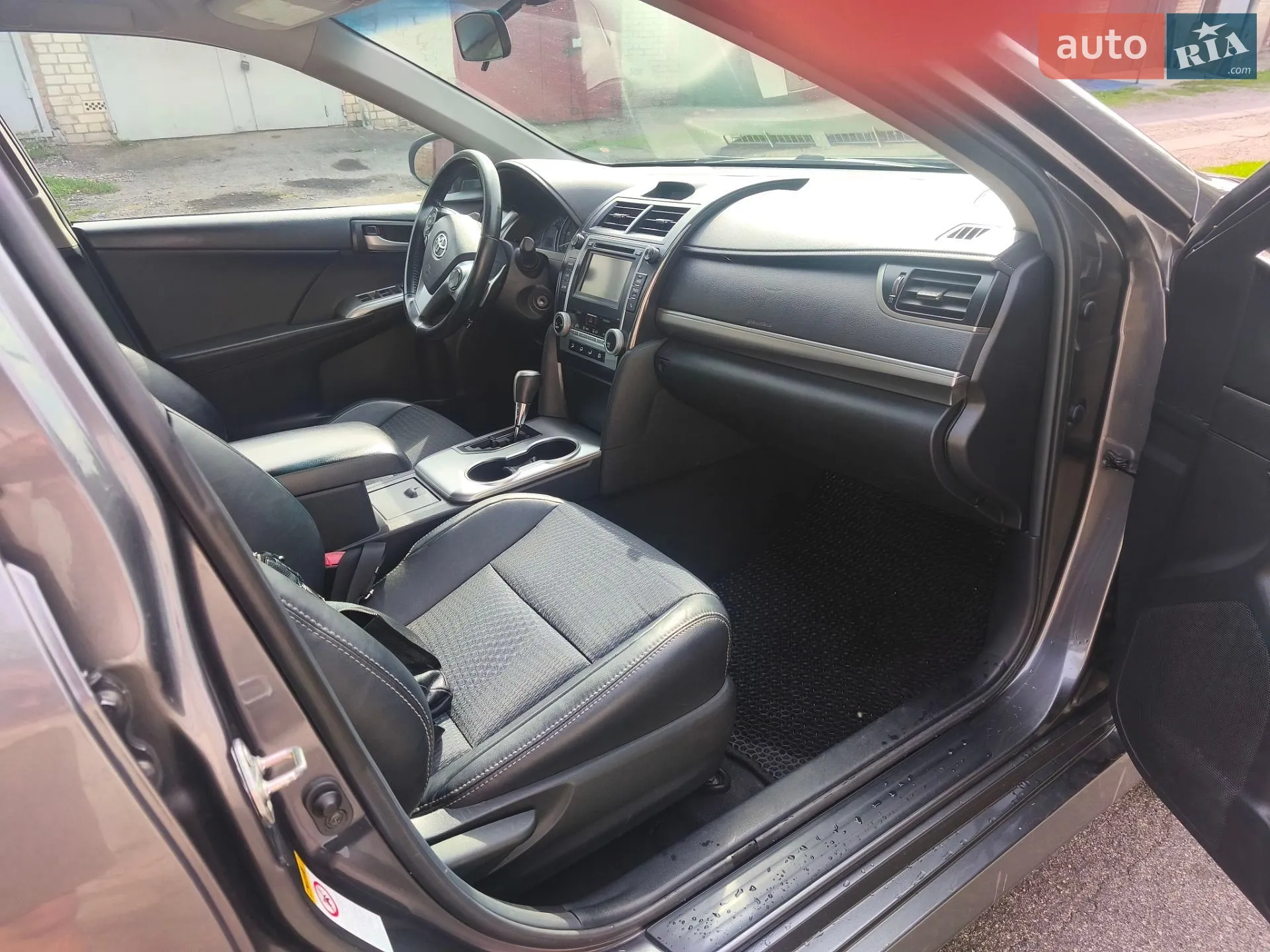 2014 Toyota Camry - мініатюра 5