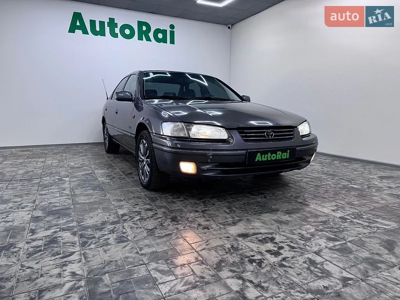 Toyota Camry 1996