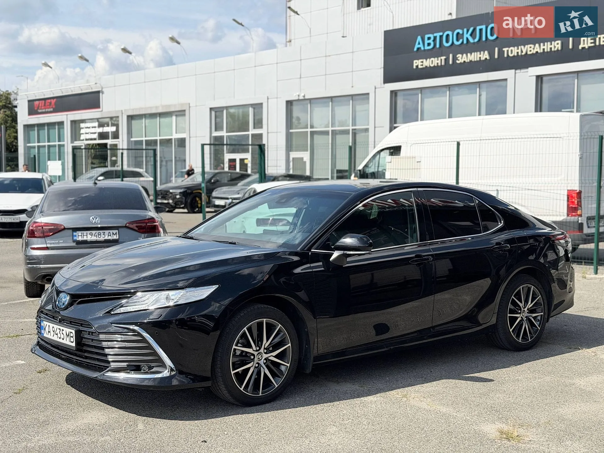 2023 Toyota Camry - мініатюра 3