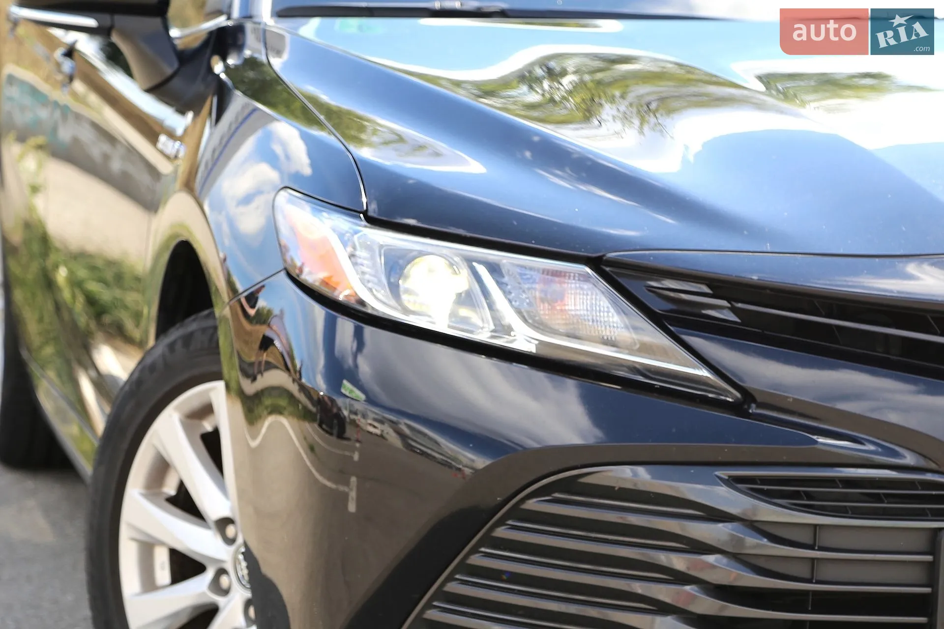 2018 Toyota Camry - мініатюра 4