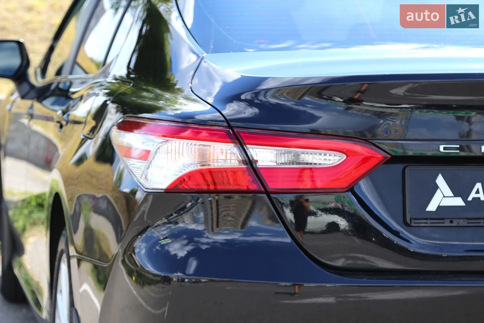 2018 Toyota Camry - мініатюра 8
