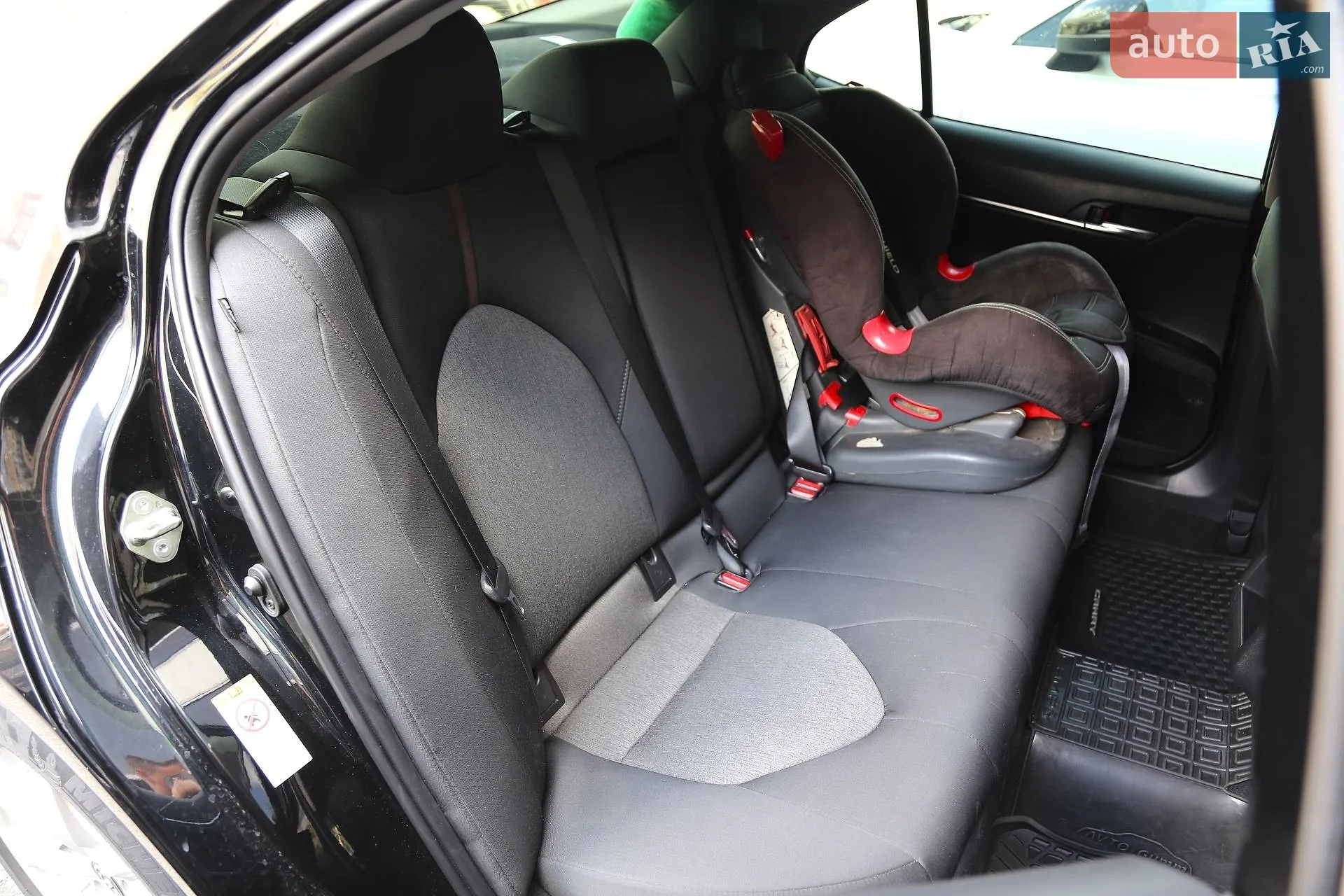 2018 Toyota Camry - мініатюра 10