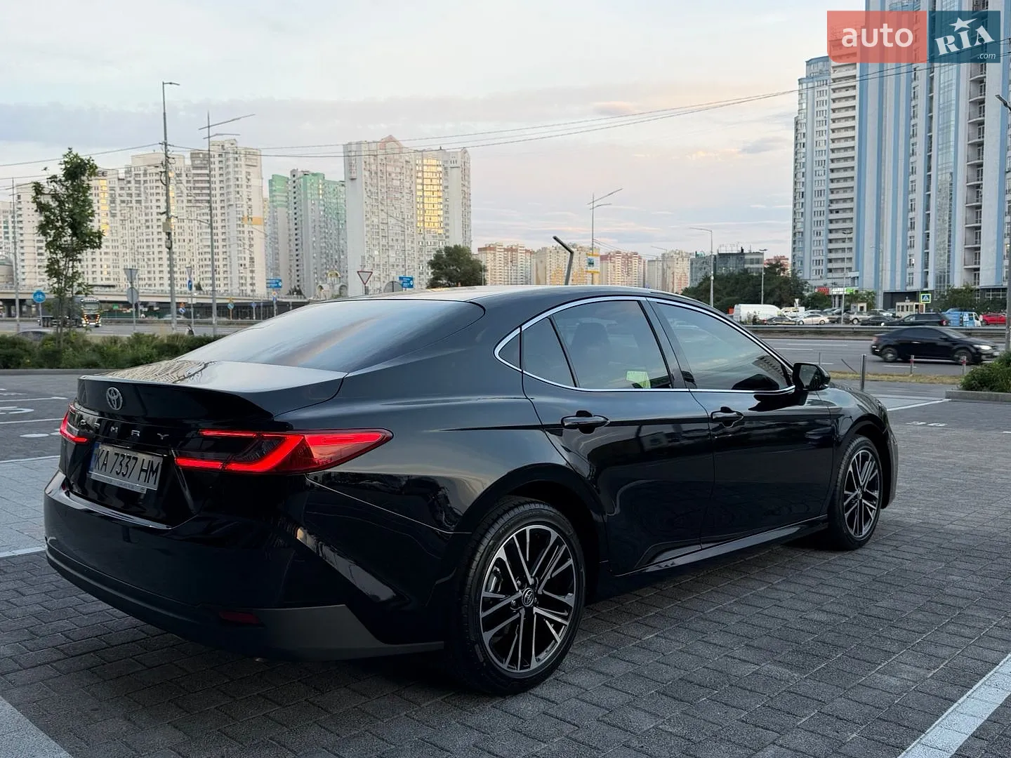 2026 Toyota Camry - мініатюра 5