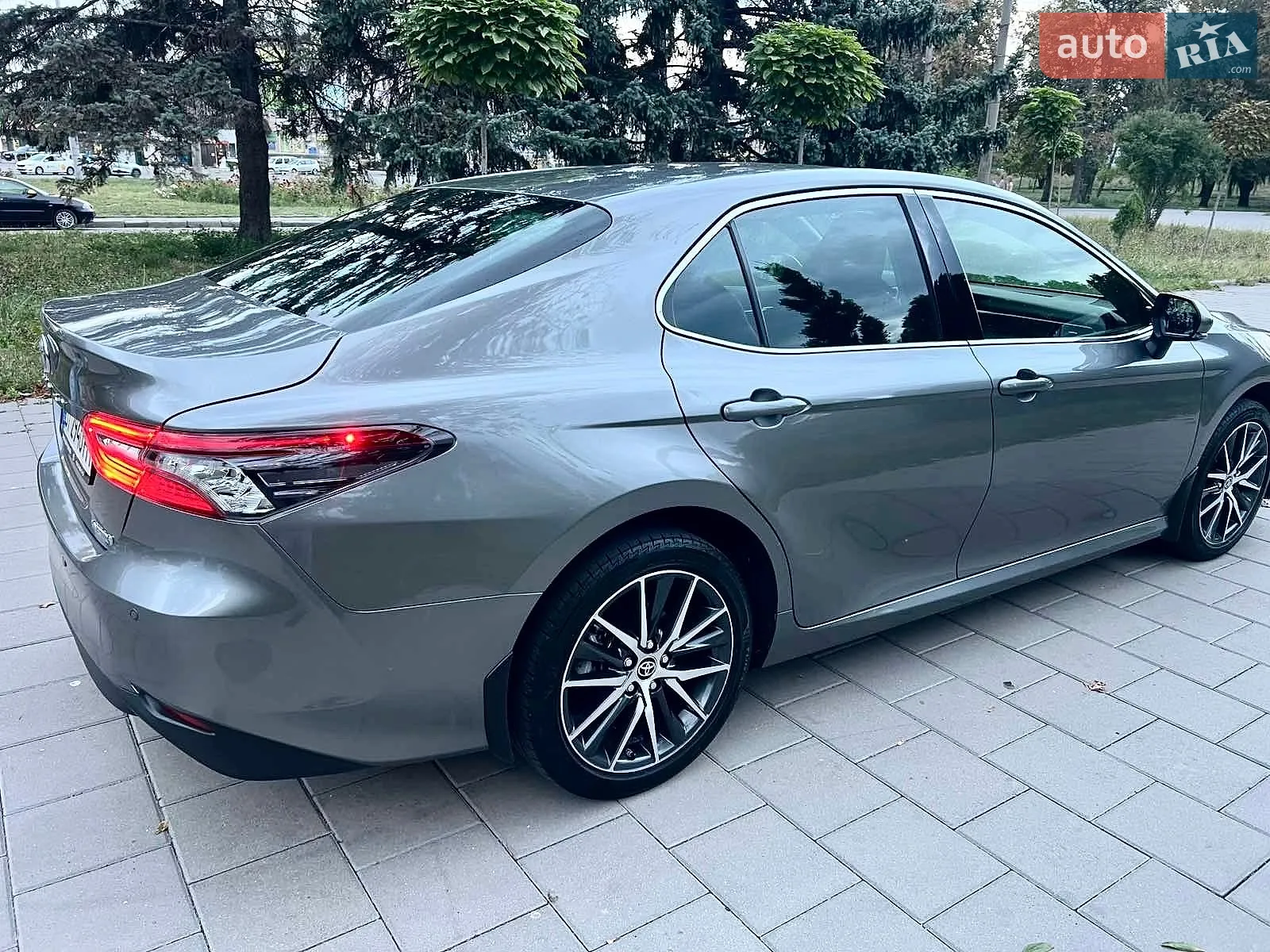 2021 Toyota Camry - мініатюра 13