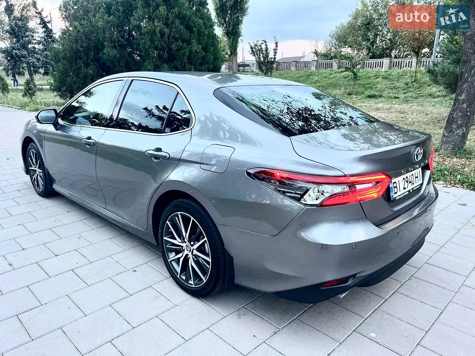 2021 Toyota Camry - мініатюра 21
