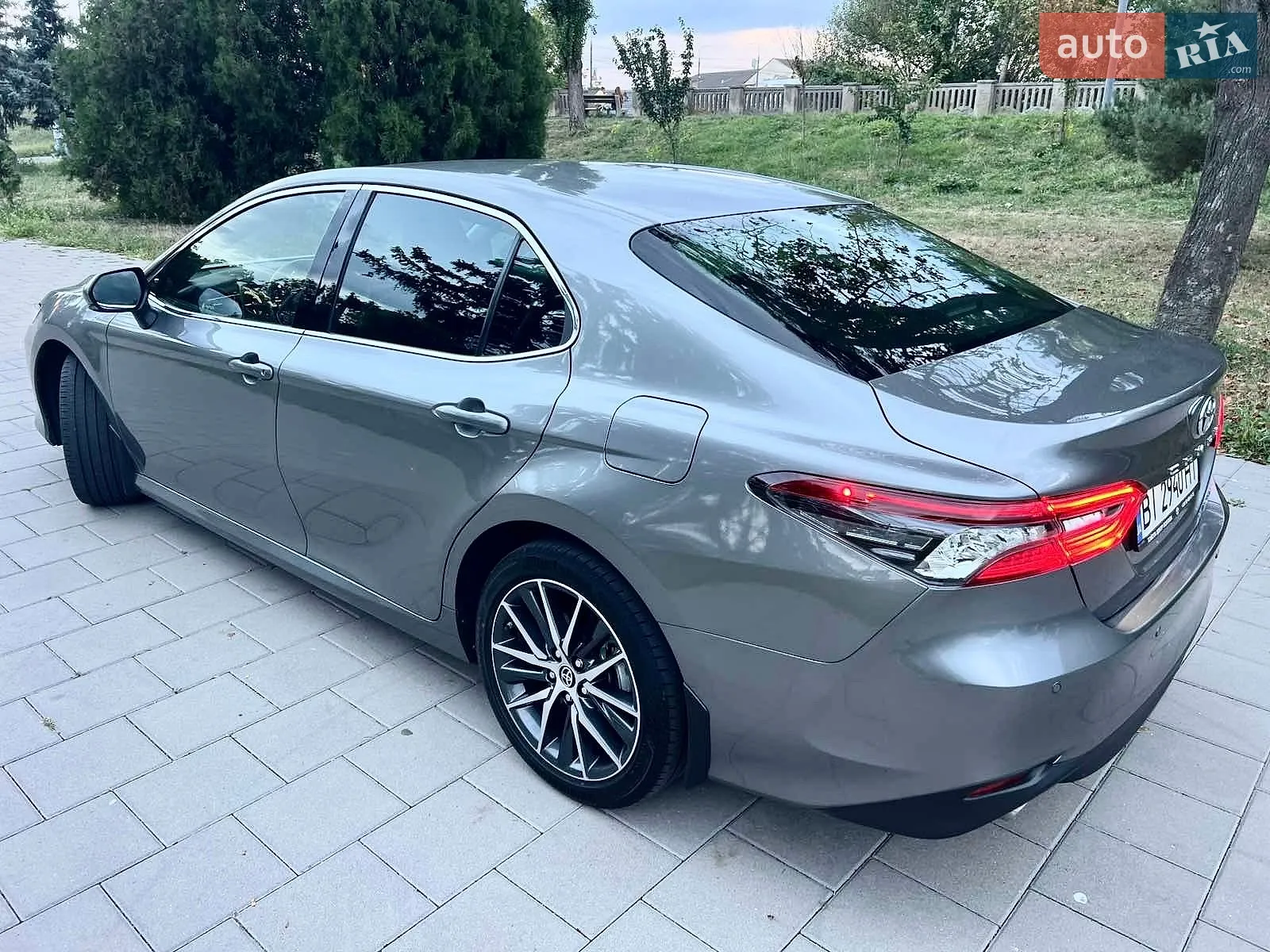 2021 Toyota Camry - мініатюра 19