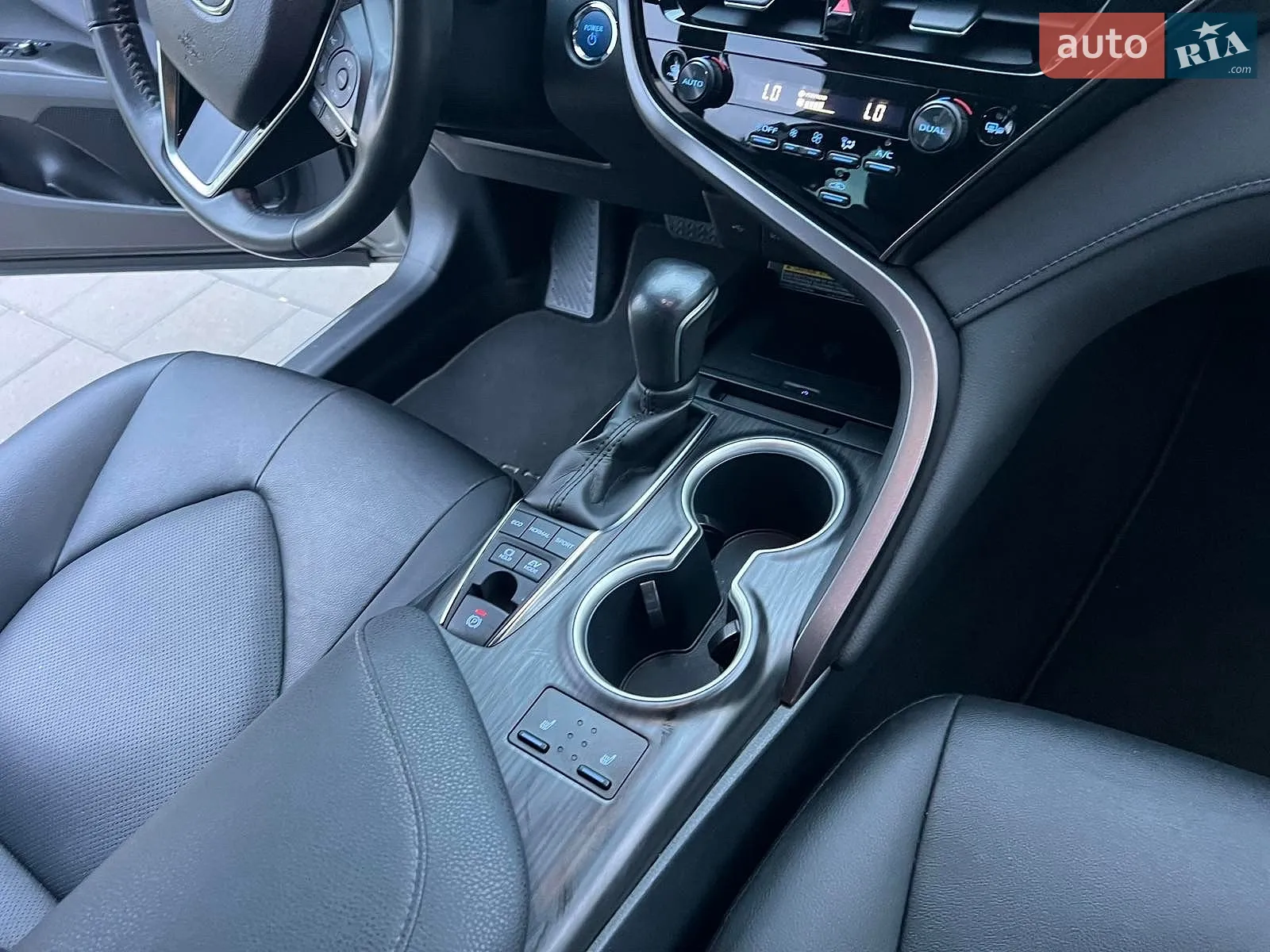 2021 Toyota Camry - мініатюра 38
