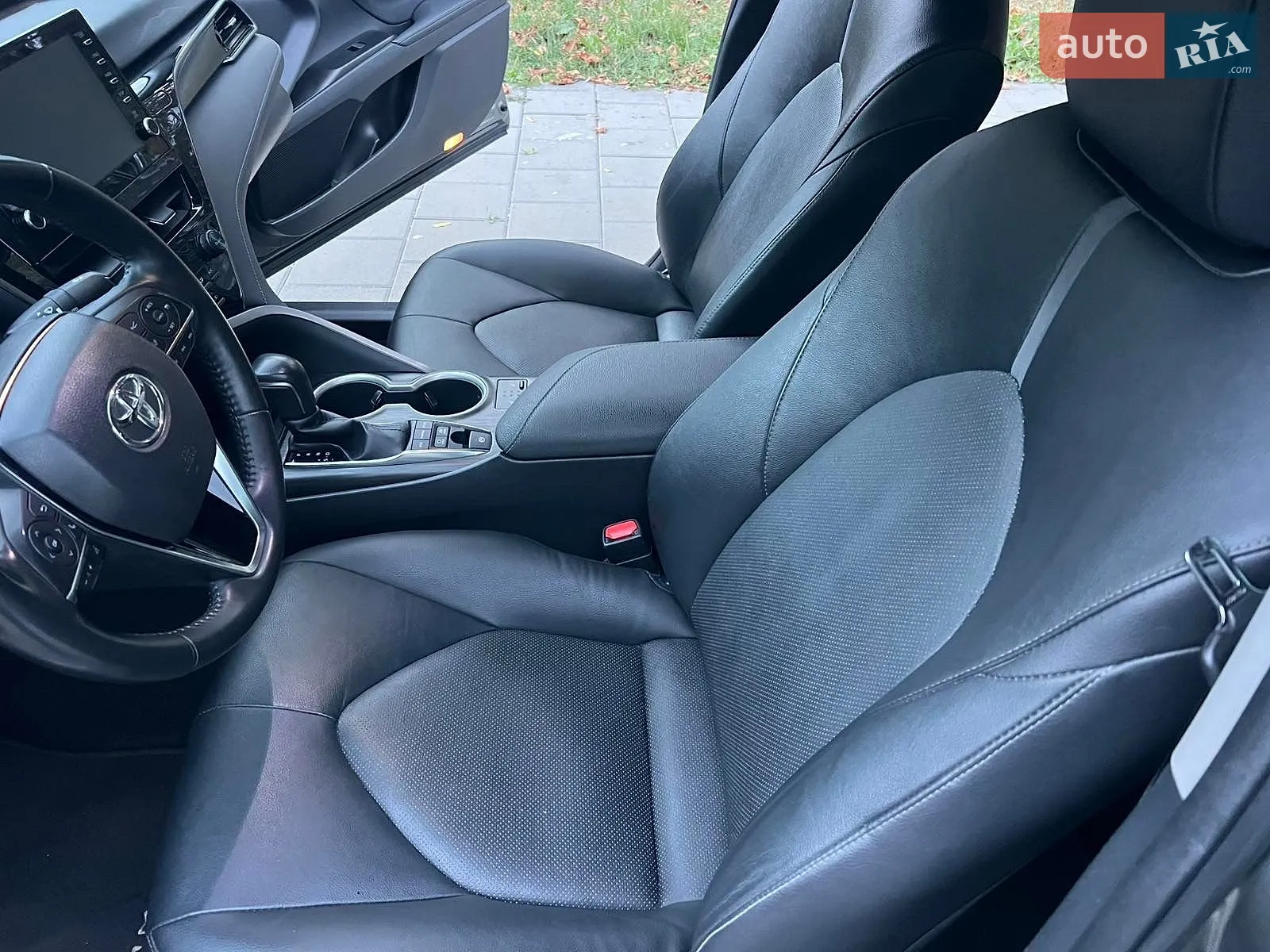 2021 Toyota Camry - мініатюра 40