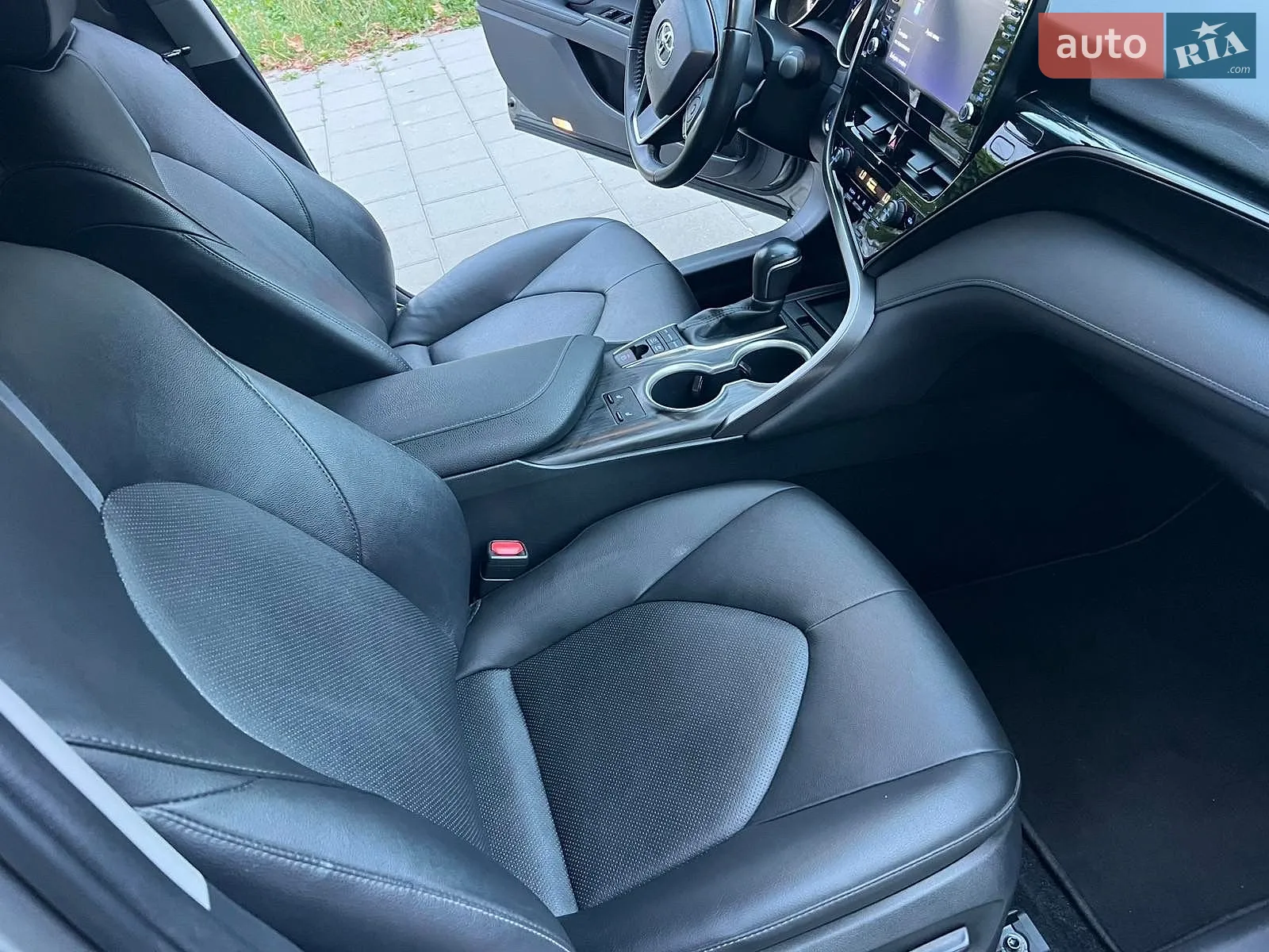 2021 Toyota Camry - мініатюра 43