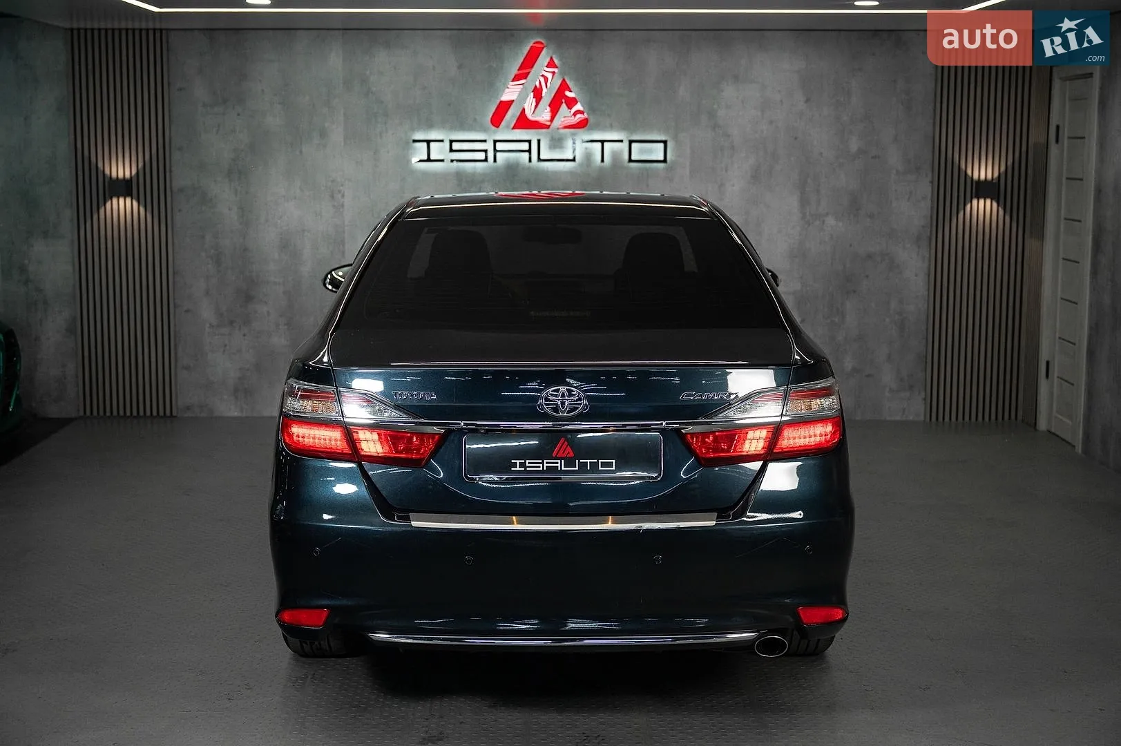 2016 Toyota Camry - мініатюра 14