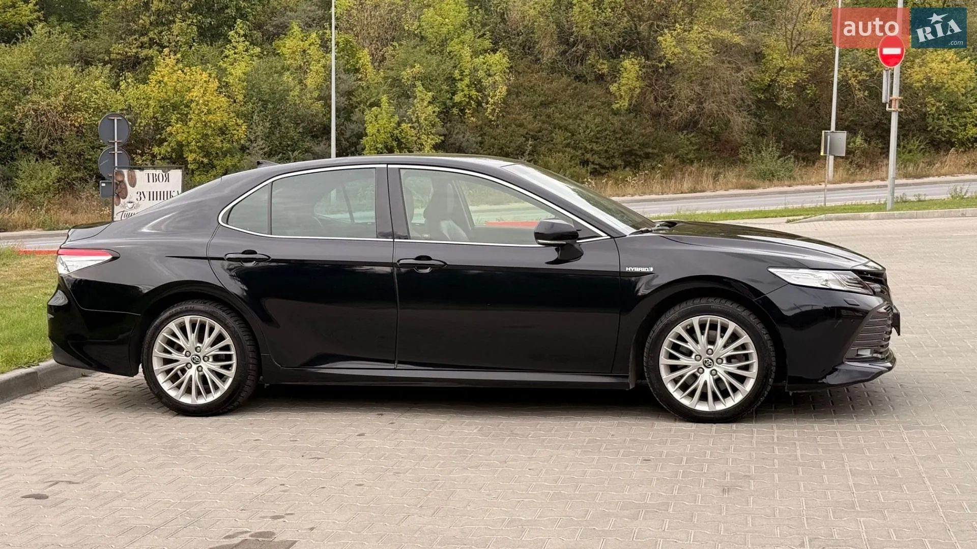 2019 Toyota Camry - мініатюра 12