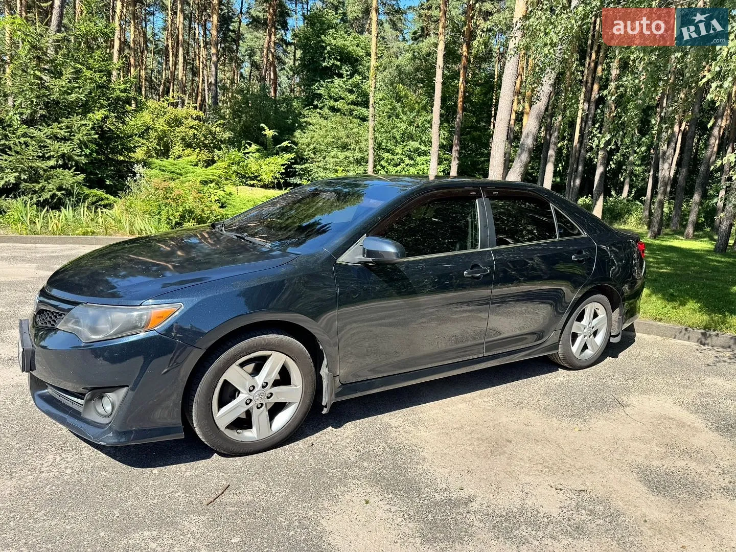 2014 Toyota Camry - мініатюра 2