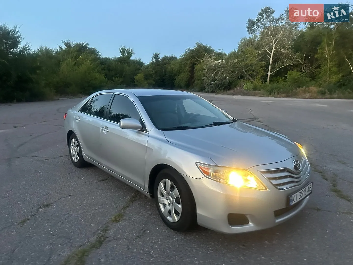 2010 Toyota Camry - мініатюра 3