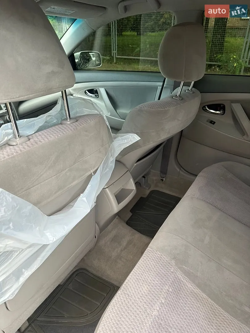 2010 Toyota Camry - мініатюра 9