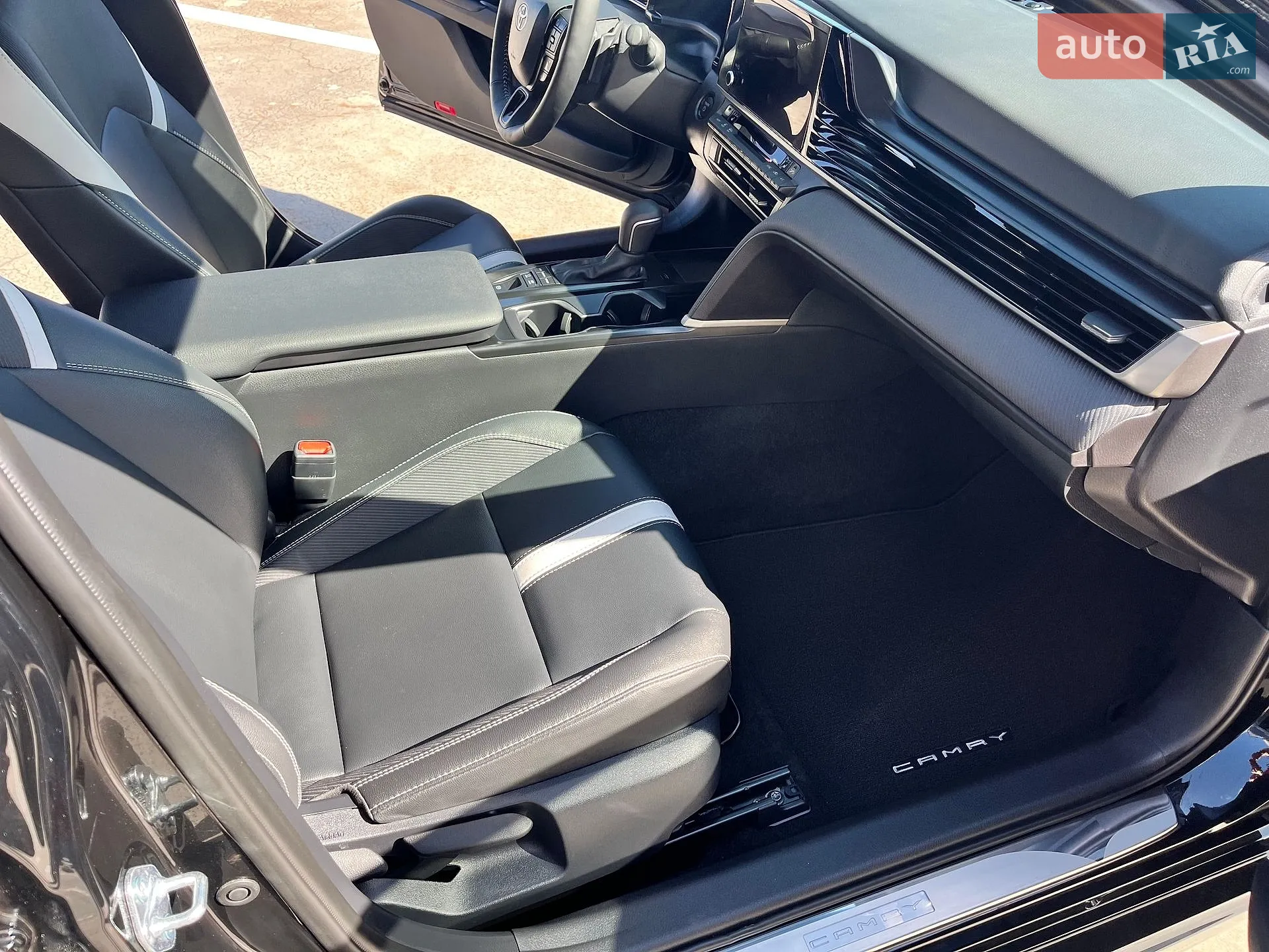 2026 Toyota Camry - мініатюра 41