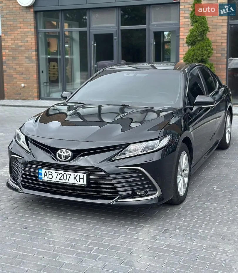 2023 Toyota Camry - фото 1