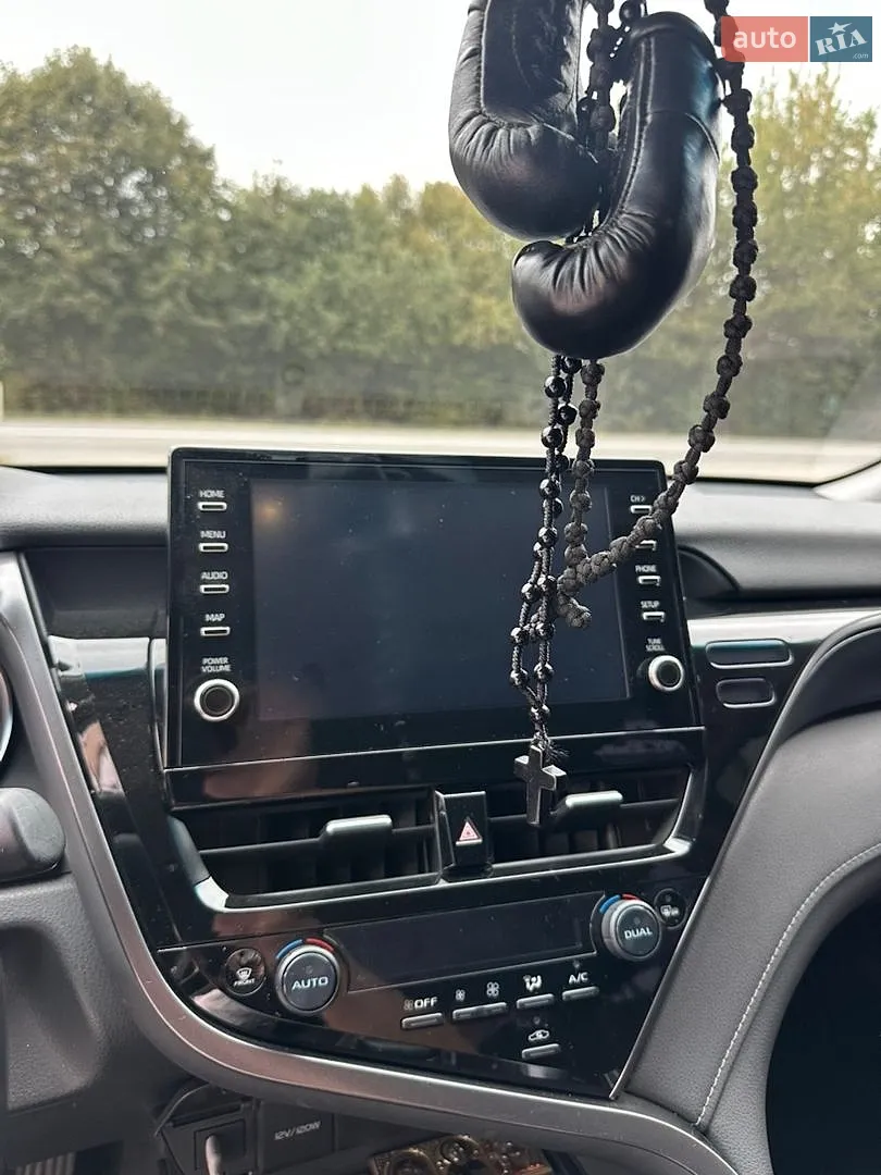 2023 Toyota Camry - мініатюра 17